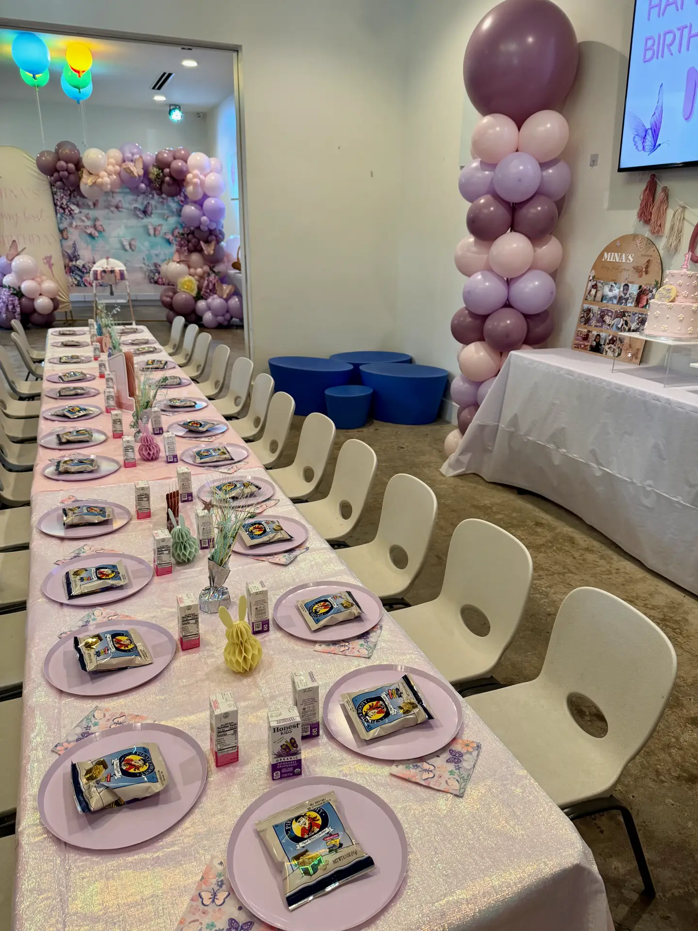 Doljanchi Korean first birthday party with butterfly theme and balloon columns at Ready Set Fun in Sandy Springs